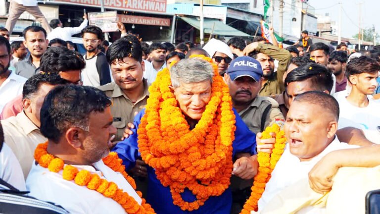 Uttarakhand Congress में हरदा की बढ़ती सक्रियता से सियासी हलचल, समानांतर कार्यक्रमों पर उठे सवाल
