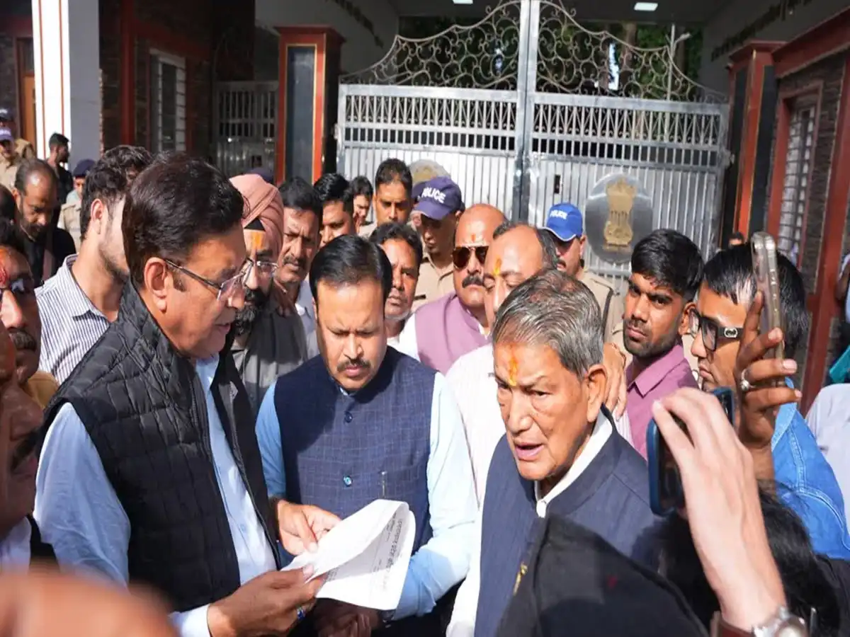 Uttrakhand : हरीश रावत, गणेश गोदियाल समेत 30 कांग्रेस नेताओं पर मुकदमा दर्ज, 10-15 अज्ञात भी आरोपी