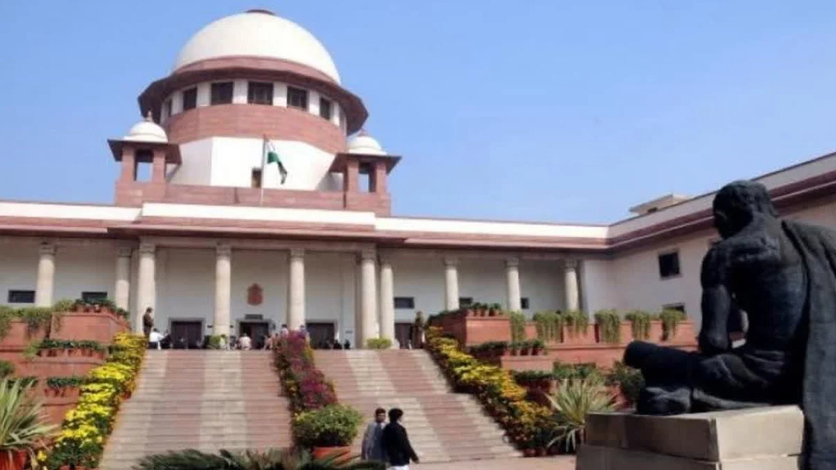 Delhi प्रदर्शन पर सुप्रीम कोर्ट सख्त, मेट्रो और इंटरनेट सेवाएं सामान्य रखने का केंद्र को निर्देश